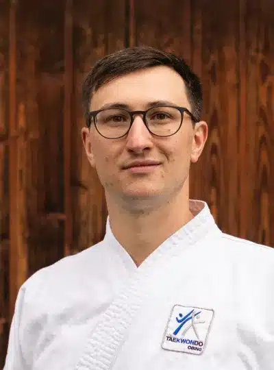 Jonathan Auer Taekwondo Obing